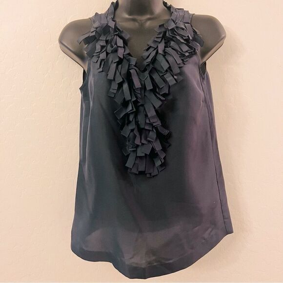 J Crew 100% Silk Navy Blue V Neck Ruffle Sleeveless Feminine Popover Blouse XS 0 - Picture 3 of 9